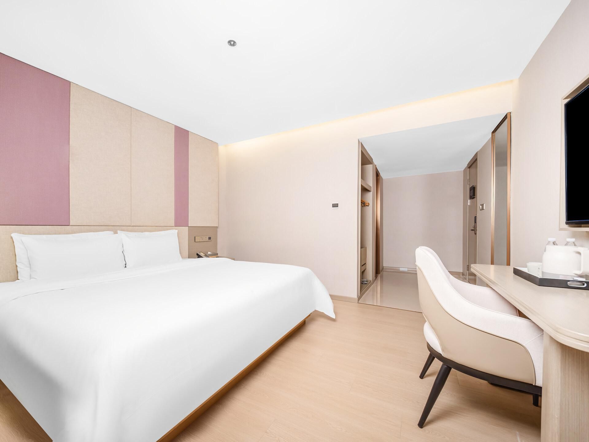 Superior 1 Bed Room, No Window