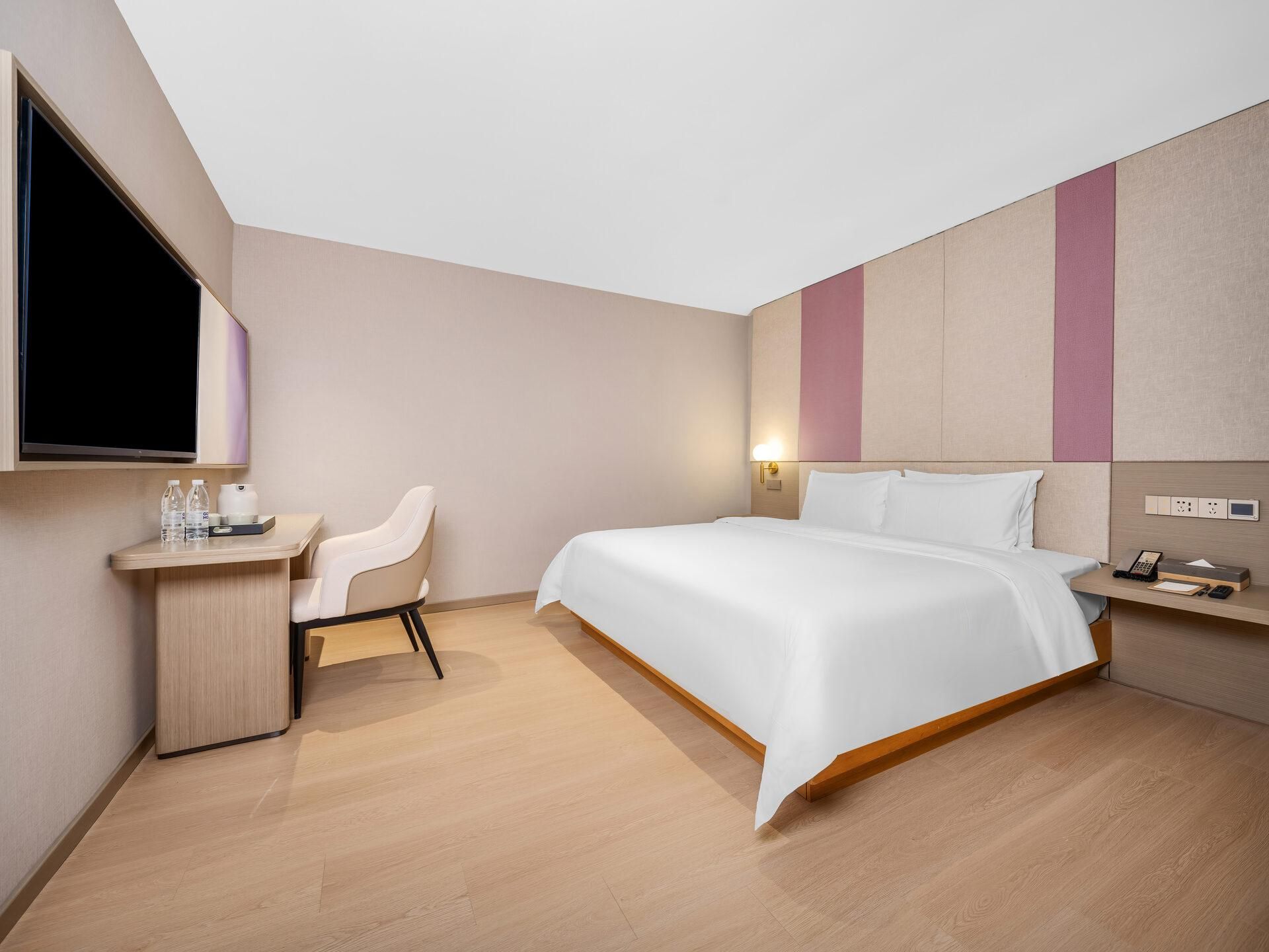 Superior 1 Bed Room, No Window