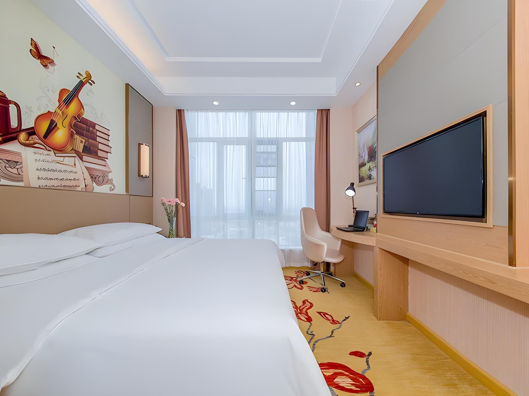 WH - 1 Bed Room with View