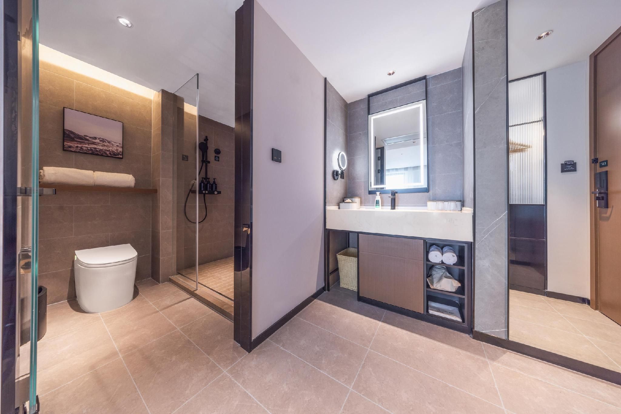 Executive room, Guest room, 1 Queen