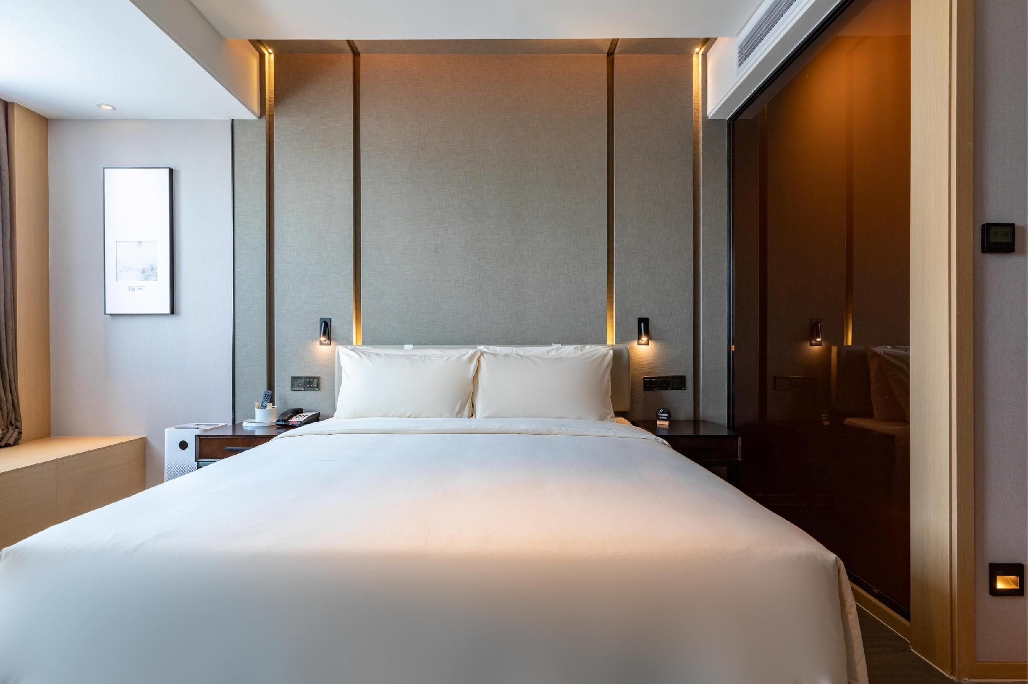 Atour - JIMU Queen Room with City View