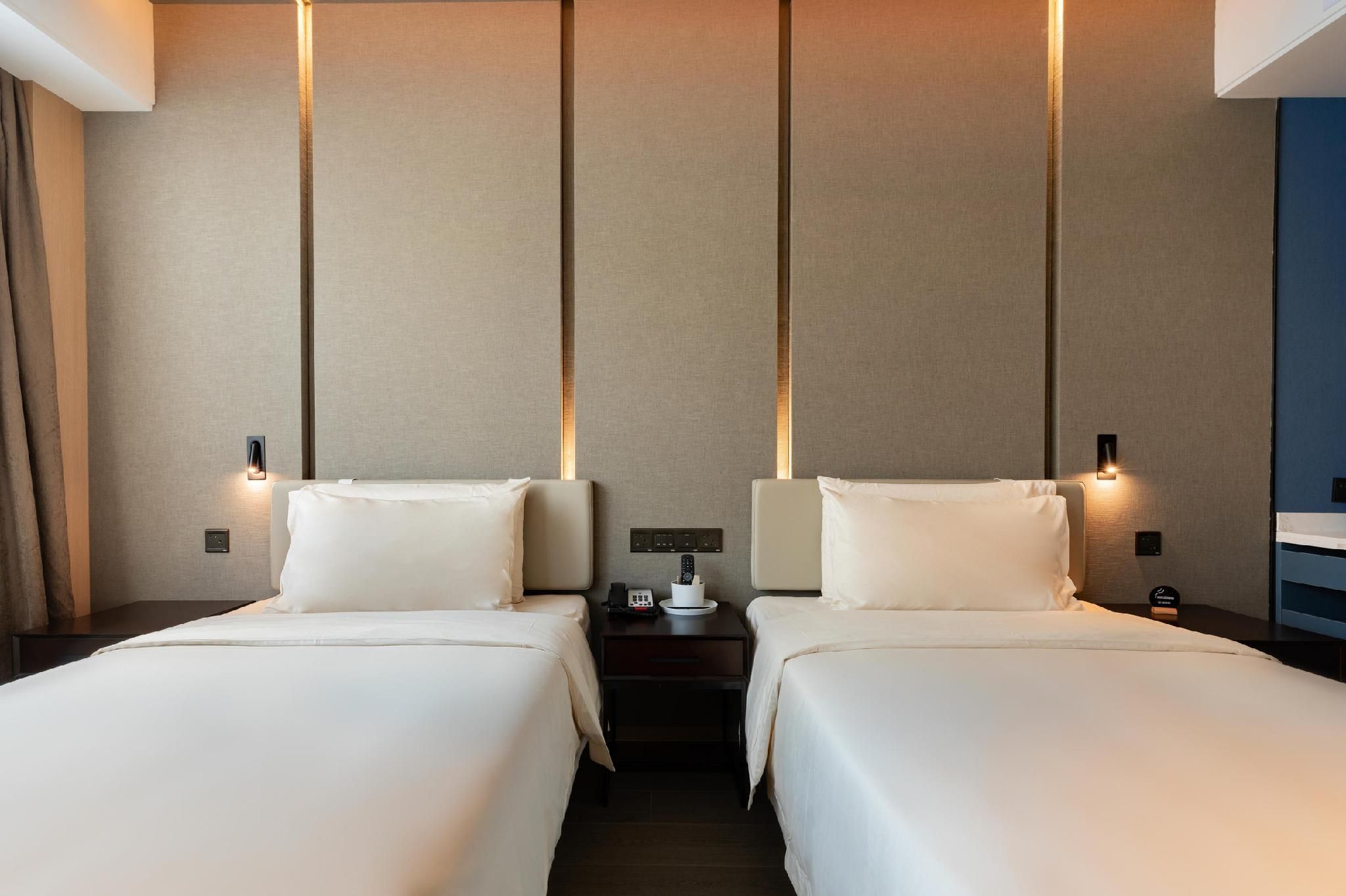 Atour - JIMU Twin Room