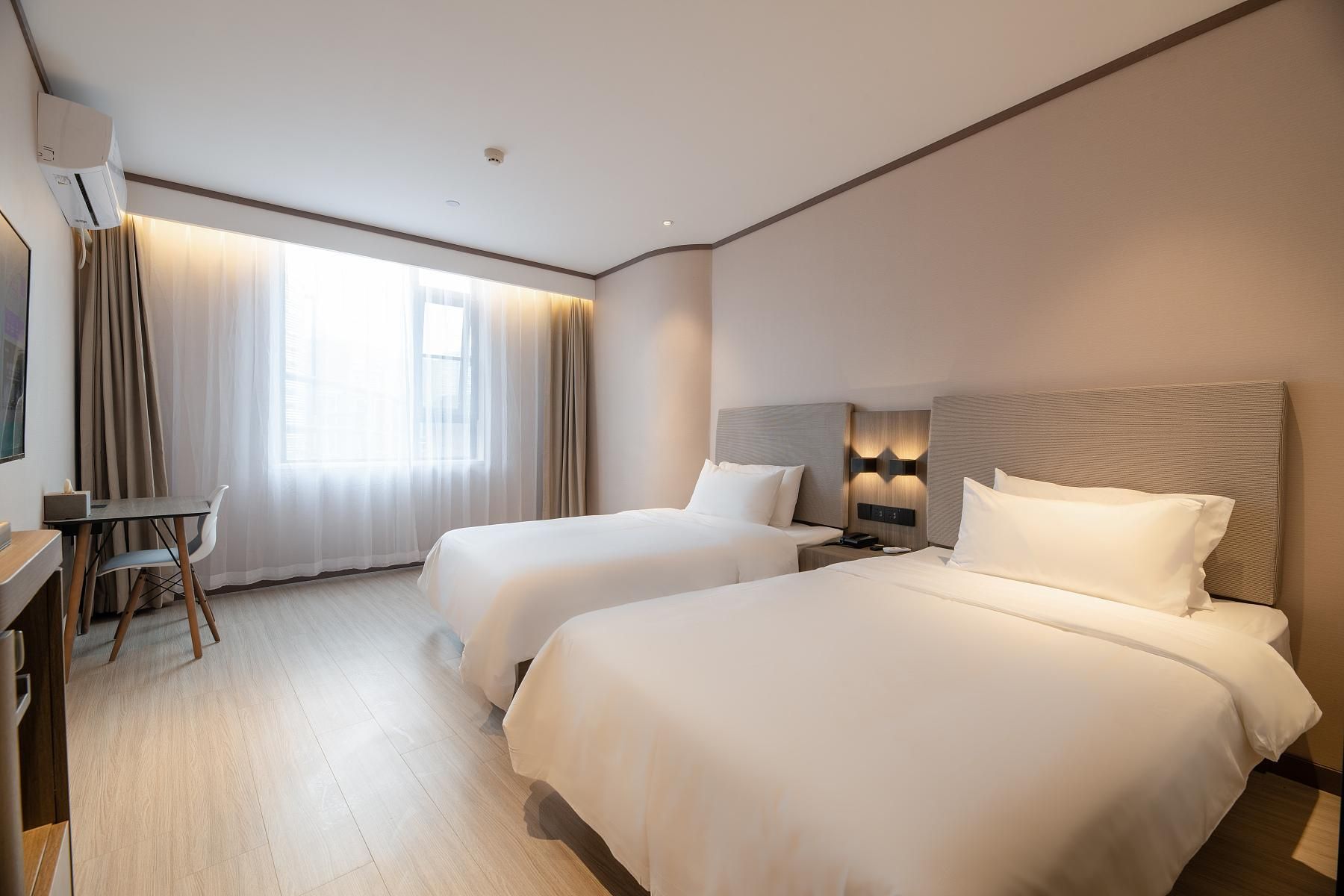 Huazhu - Twin Room