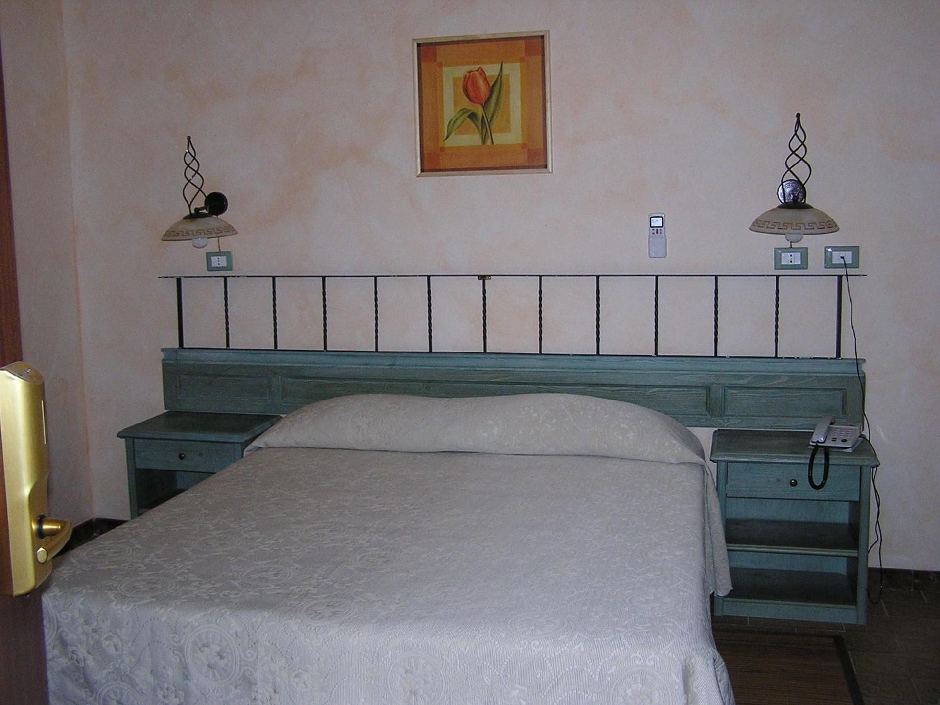 Double Room - Single Use