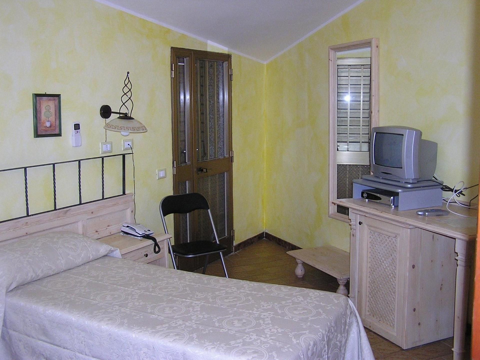 Single Room
