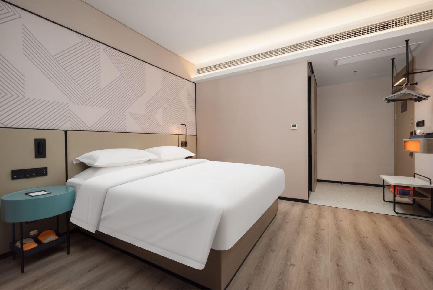 Dossen - Standard Bed Room
