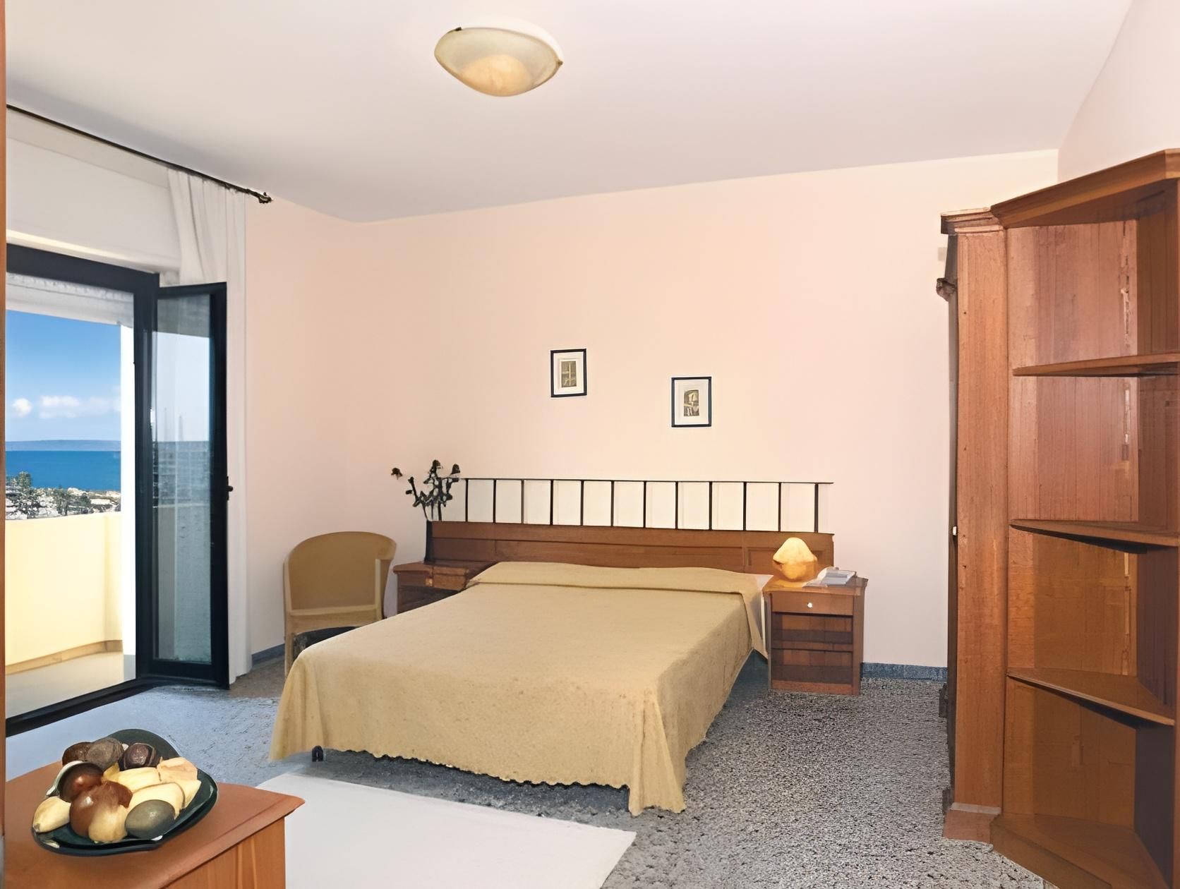 Classic Double or Twin Room
