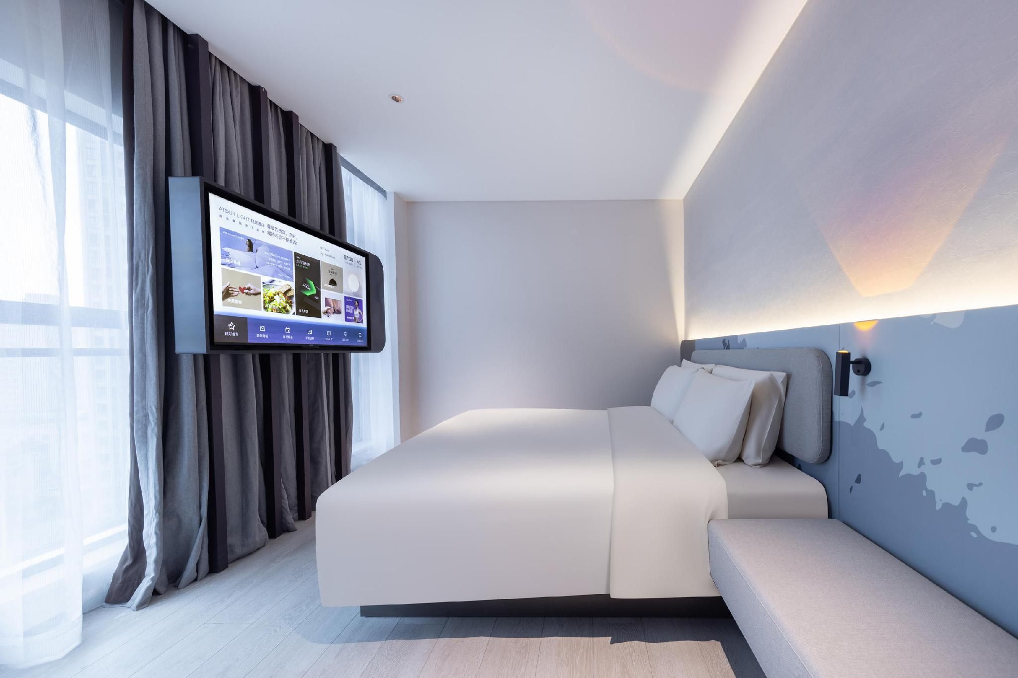 Comfort Queen Room