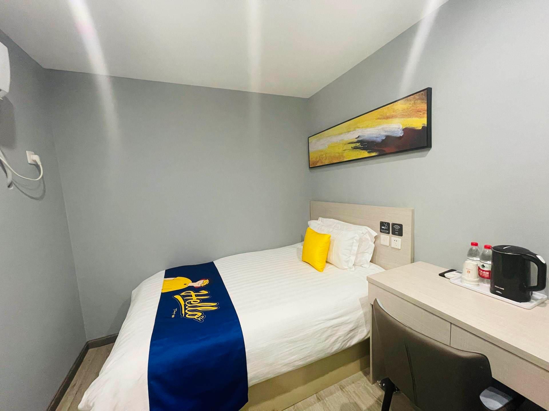 WH - Festival Theme Room