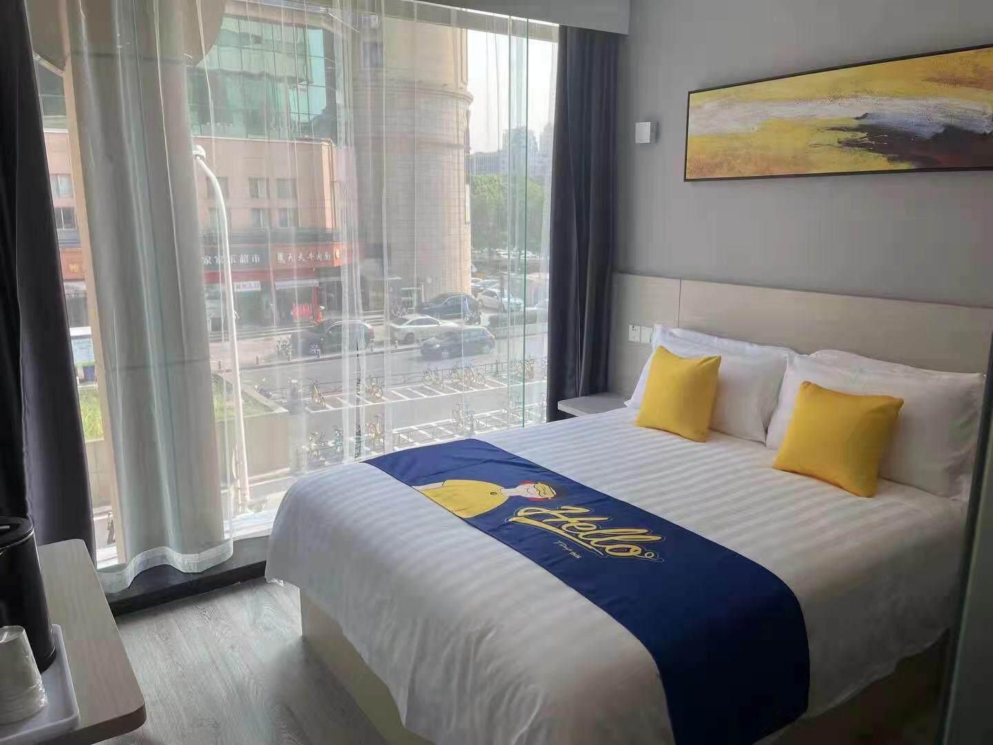 Select Bed Room