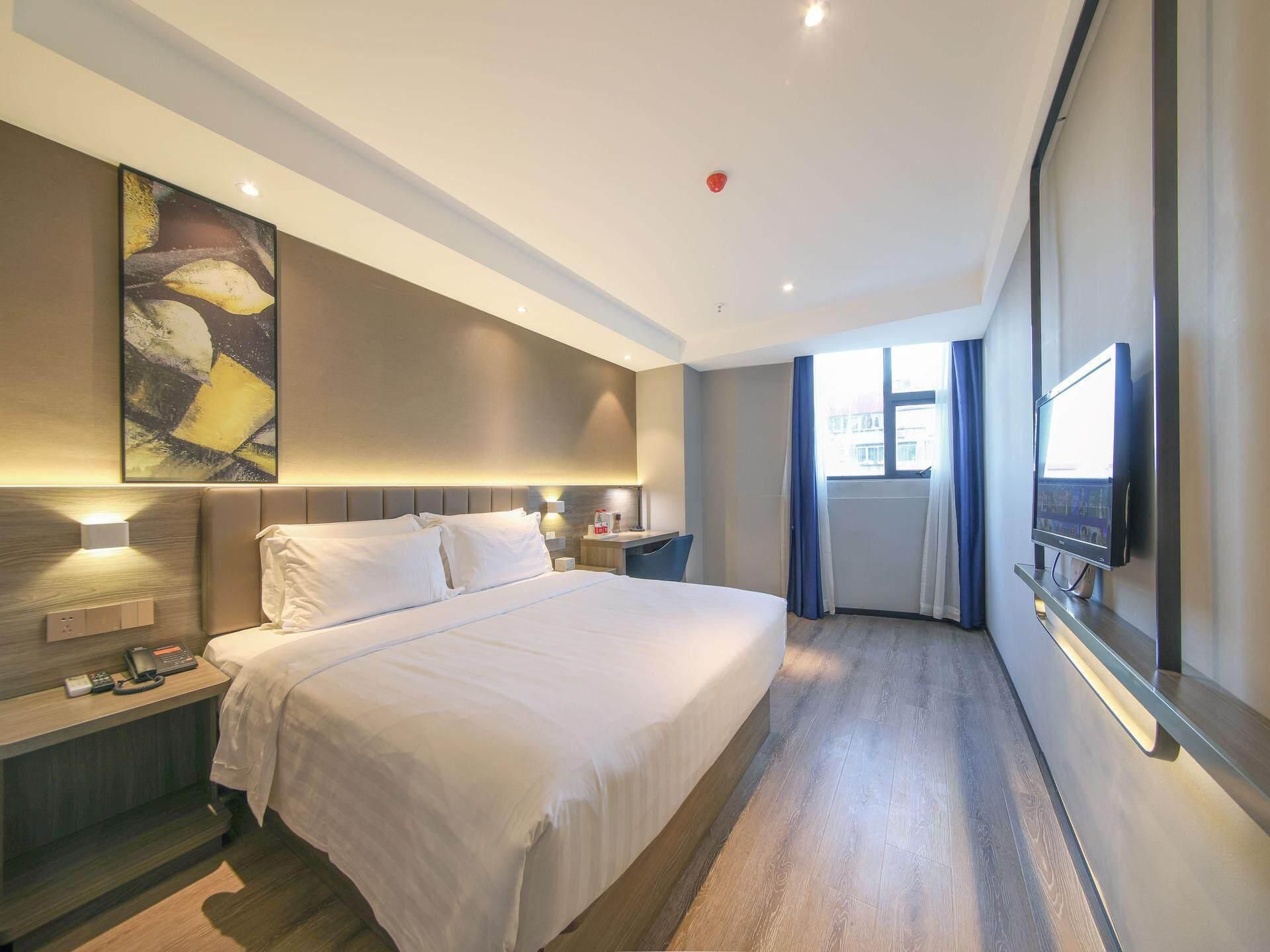 WH - Shuxiang Bed Room