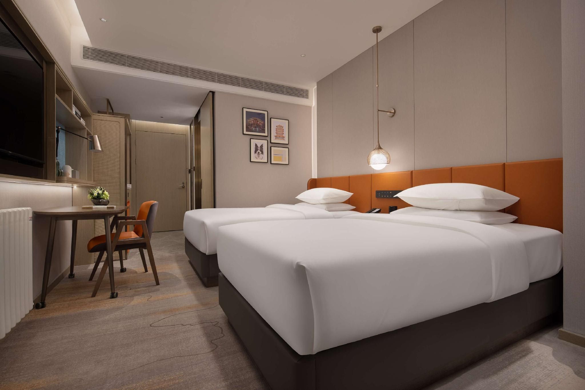 FY - Comfort Room, Twin Bed