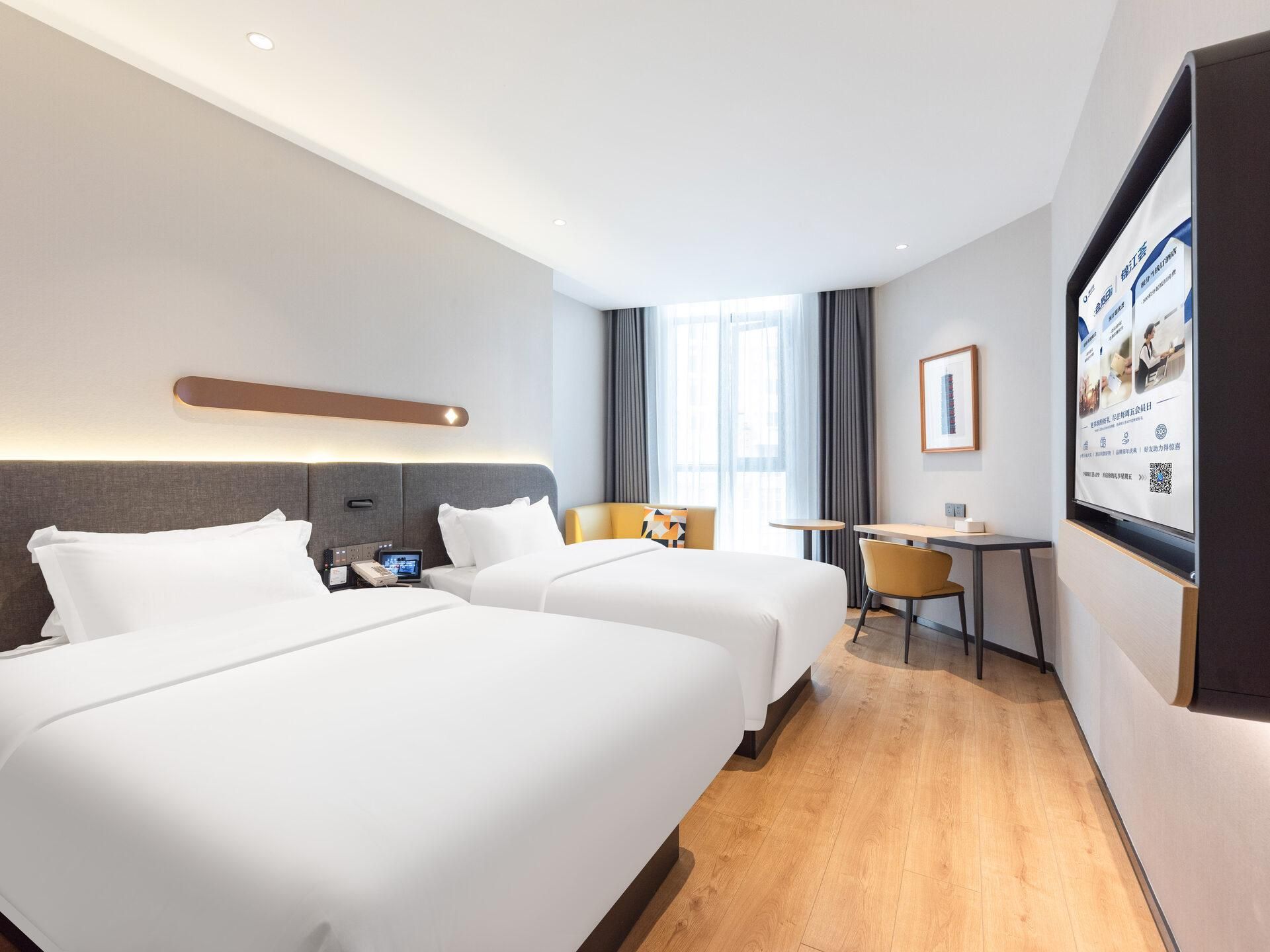 WH - Xingxuan Superior Twin Room