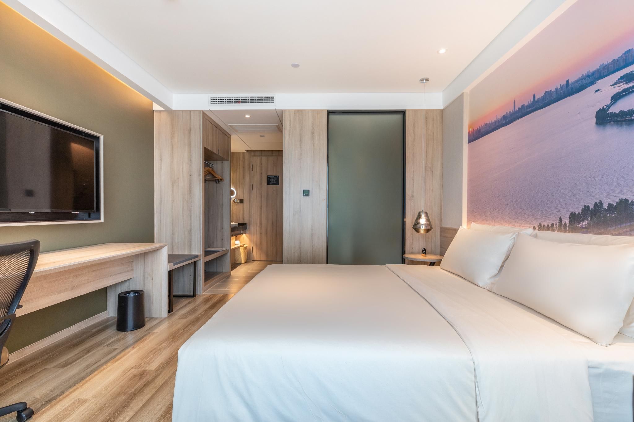 Huazhu - Business Bed Room