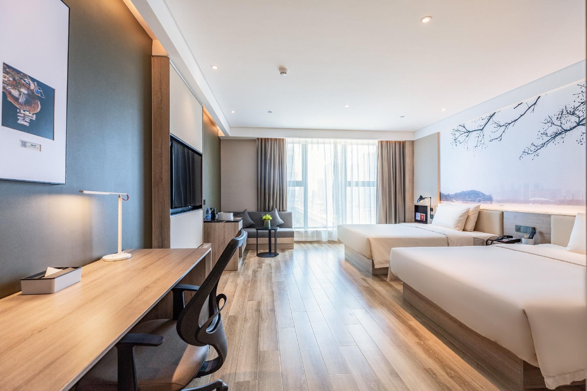 Huazhu - Executive Twin Room