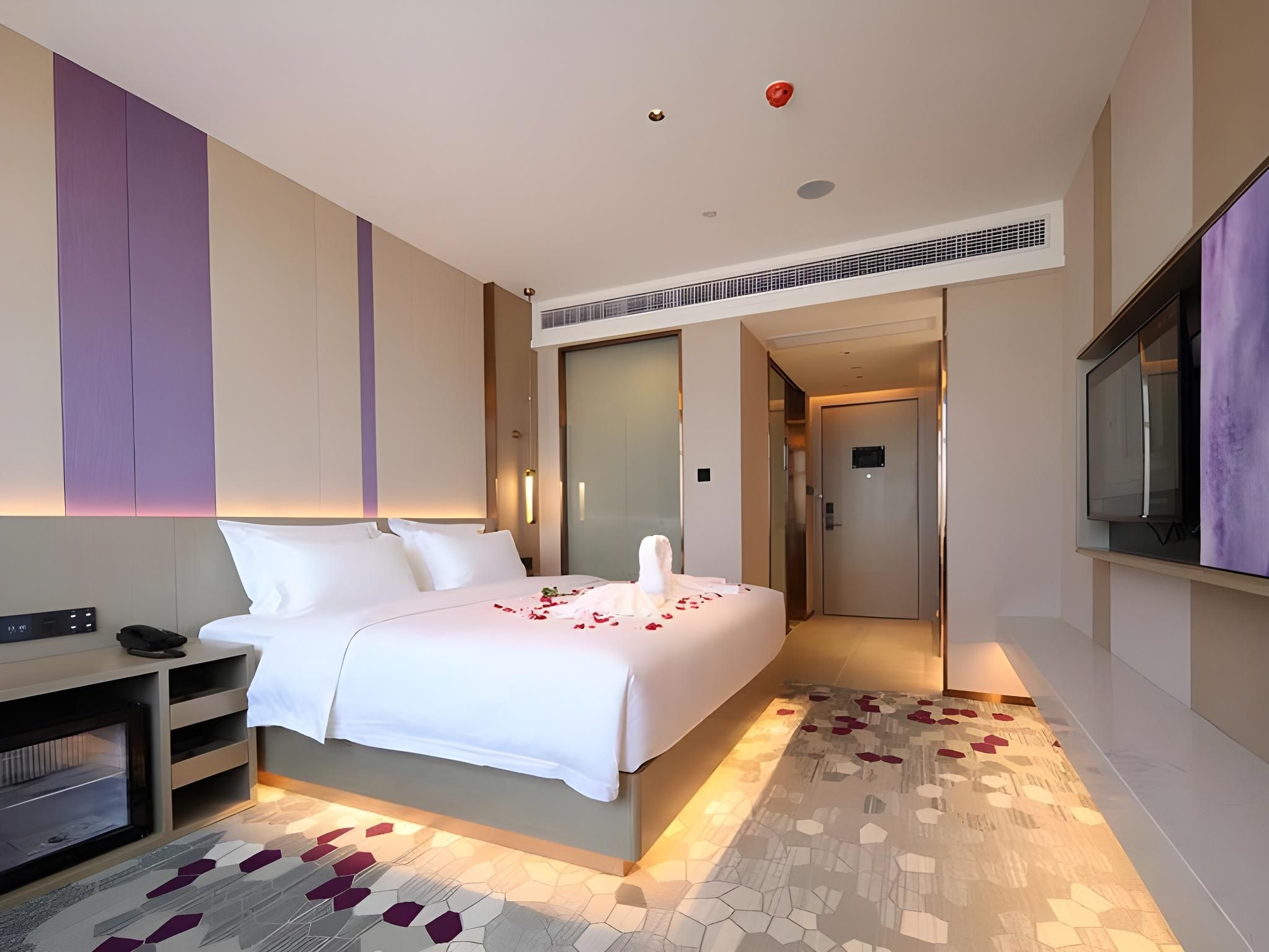 WH - Youxiang Romantic Room