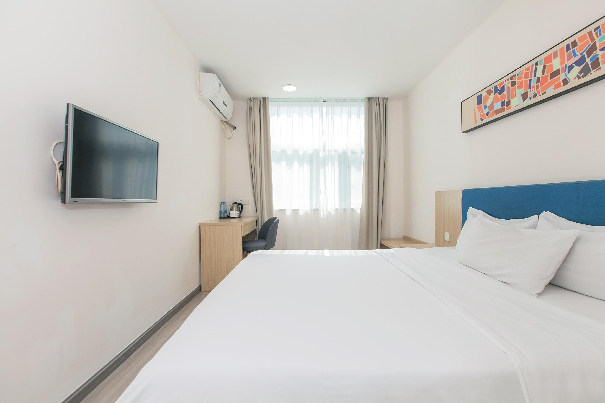 Huazhu - Superior BedRoom