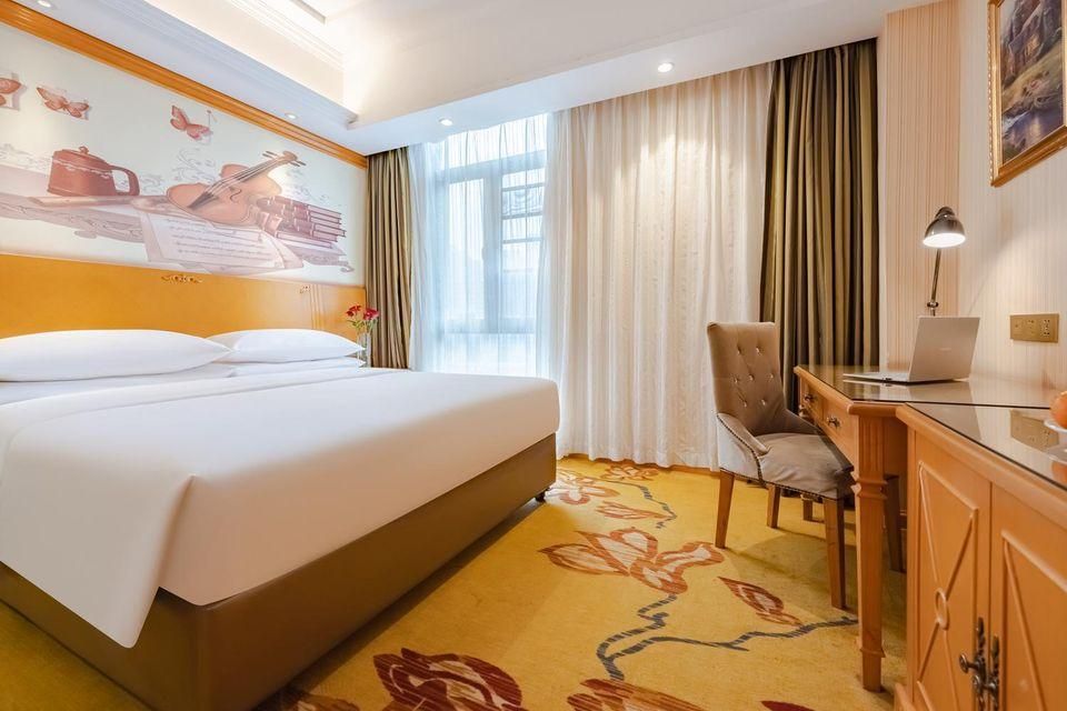 WH - Superior Bed Room