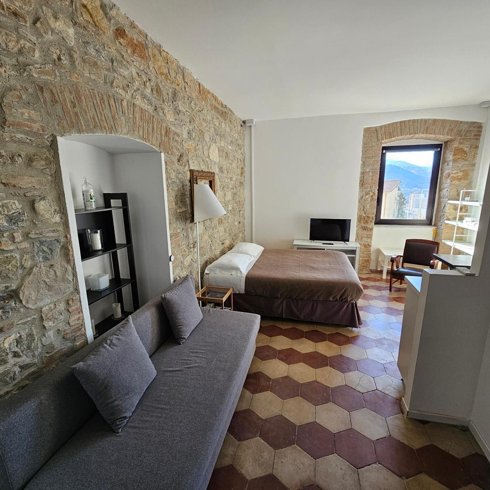 Studio with Sofa Bed