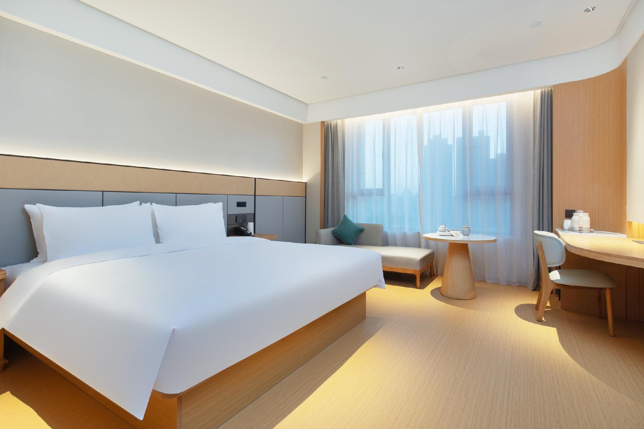 Huazhu - Deluxe Twin Room