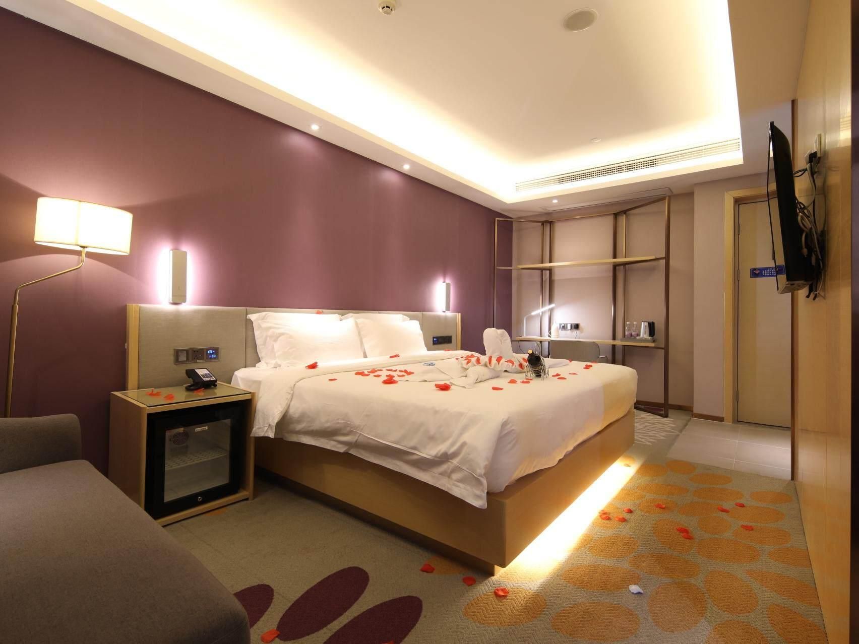 WH - Youxiang Romantic Room