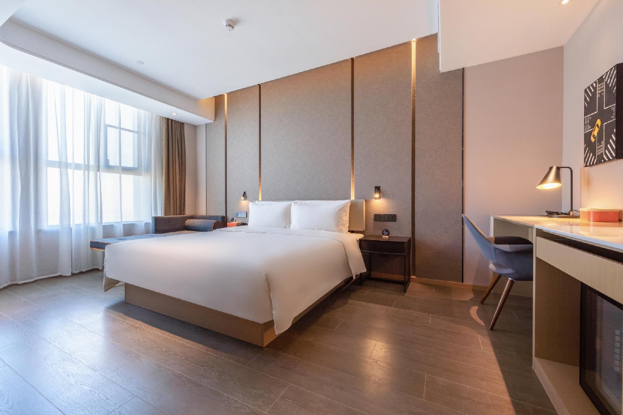 Atour - JIMU 1 Bed Room, Lake View