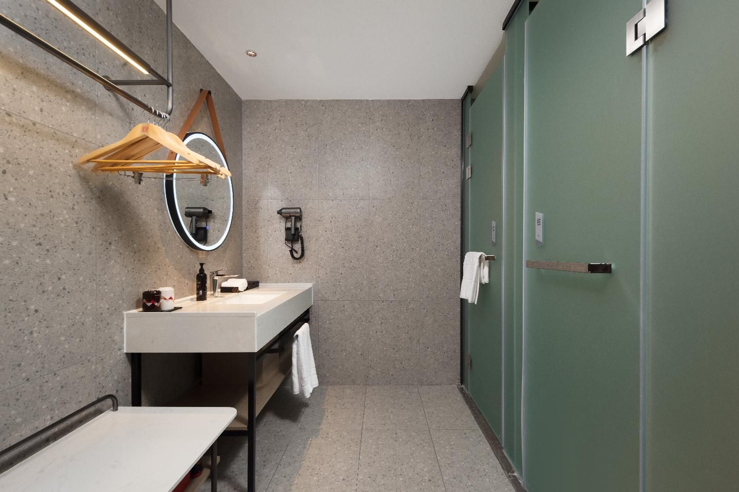 Borman Hotel Wuhan Central Plaza Wuhuan Sports Center Dossen - Deluxe Twin Room 3