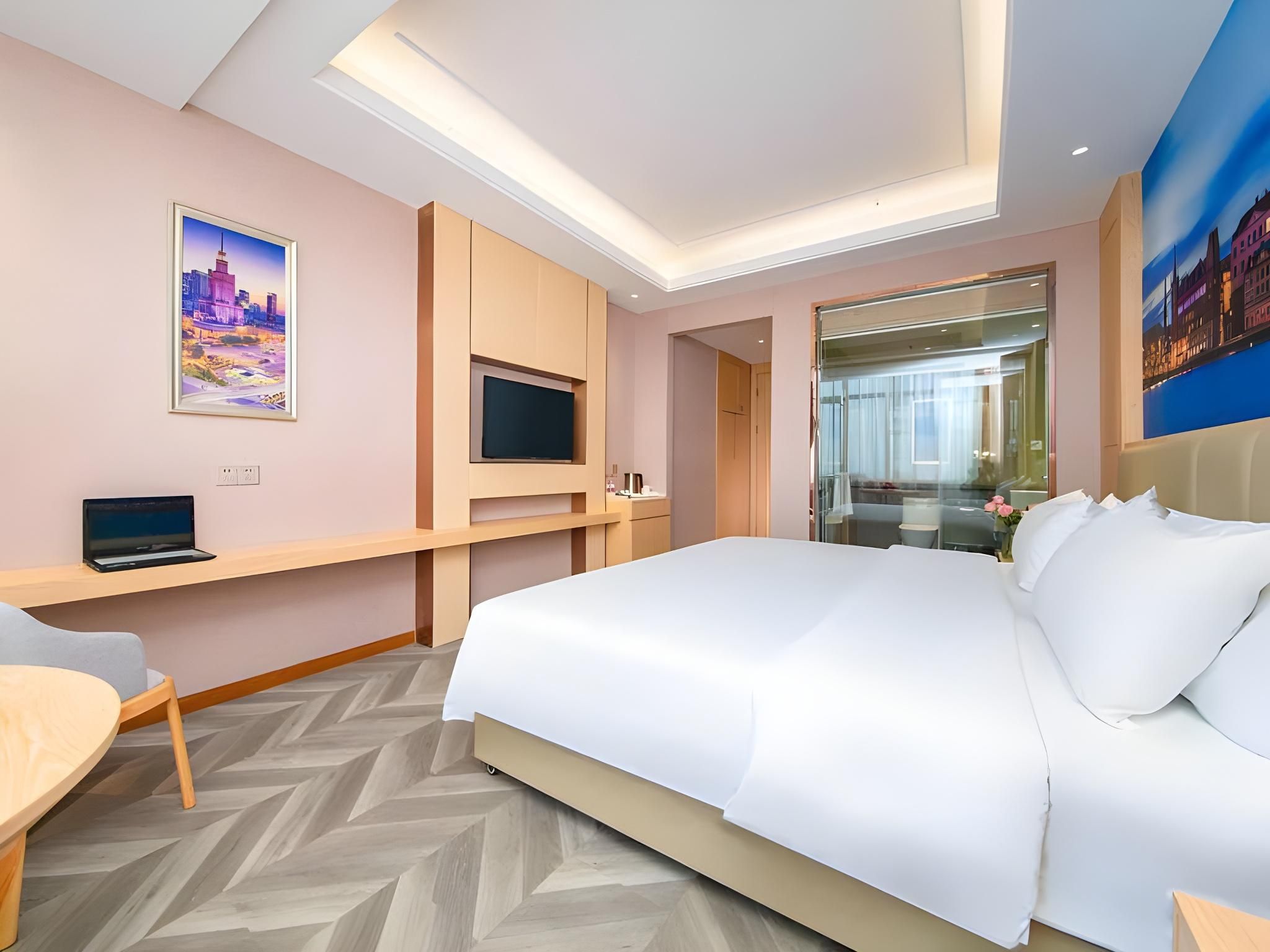 Standard - Queen Room