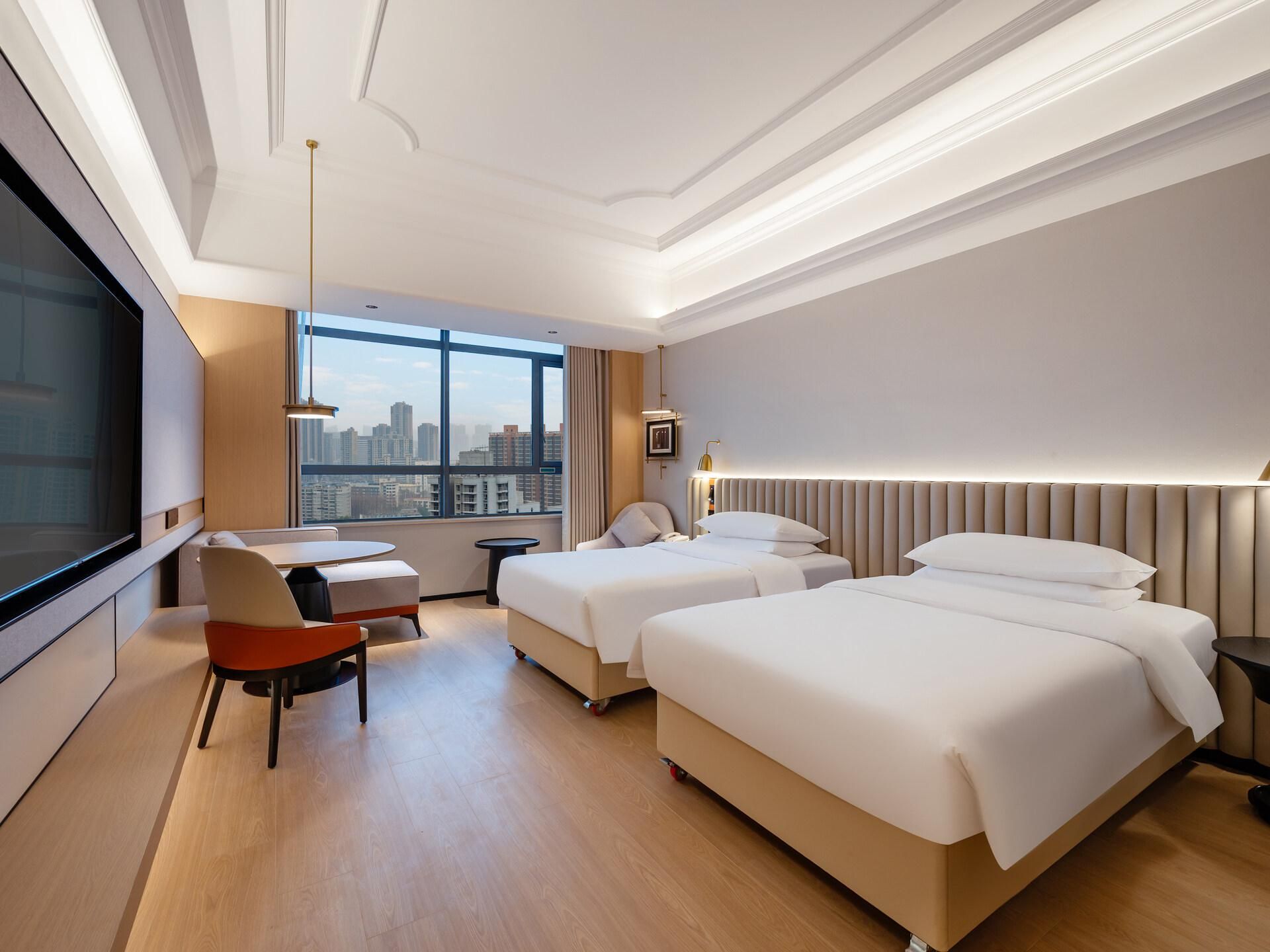WH - Deluxe Room Twin