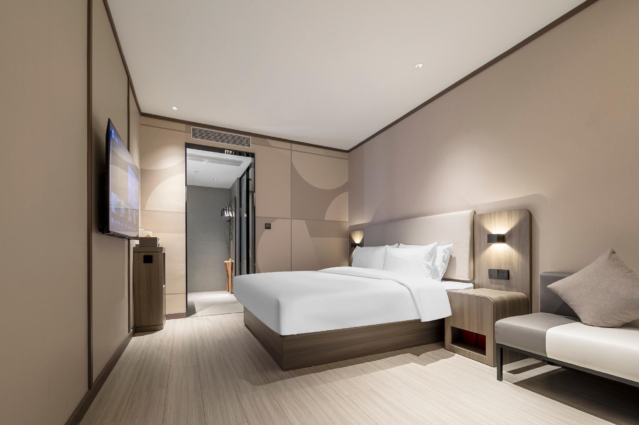 Business Queen Bed Room