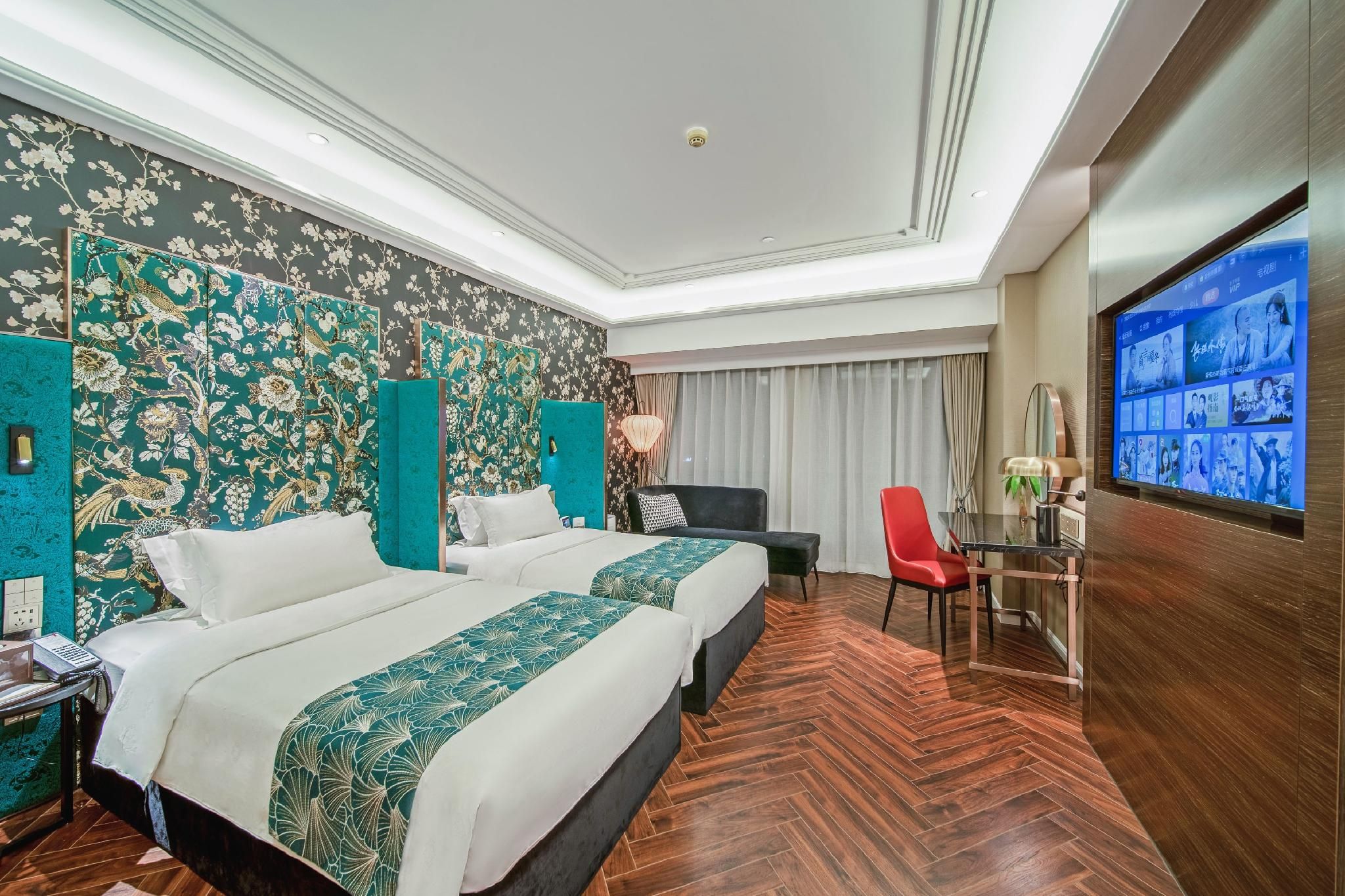 Elegant Twin Room