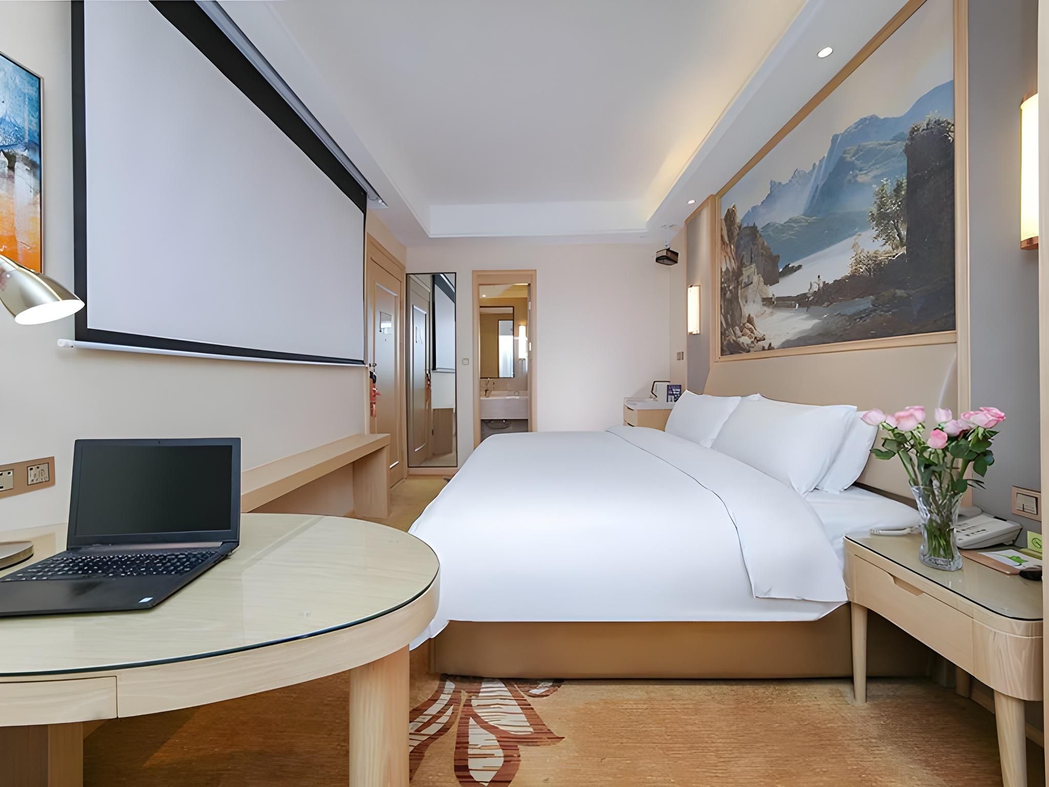 WH - Cinema 1 Bed Room