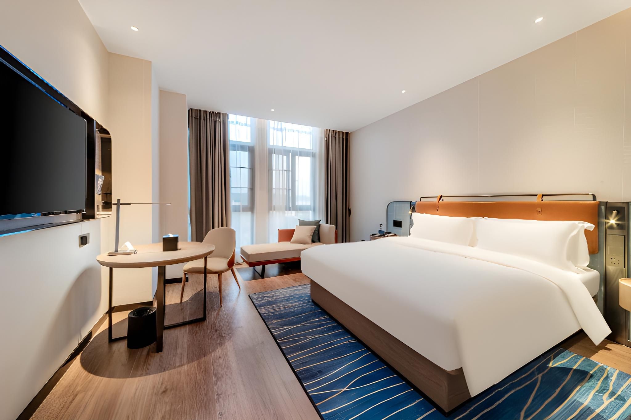 Dossen - Bed Room with Lake View