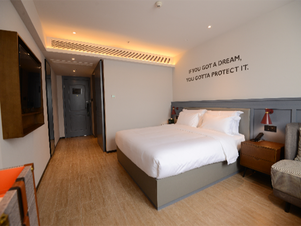 Dossen - Standard Bed Room