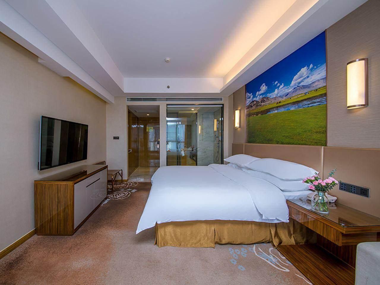 WH - 1 Bed Room, Lake View