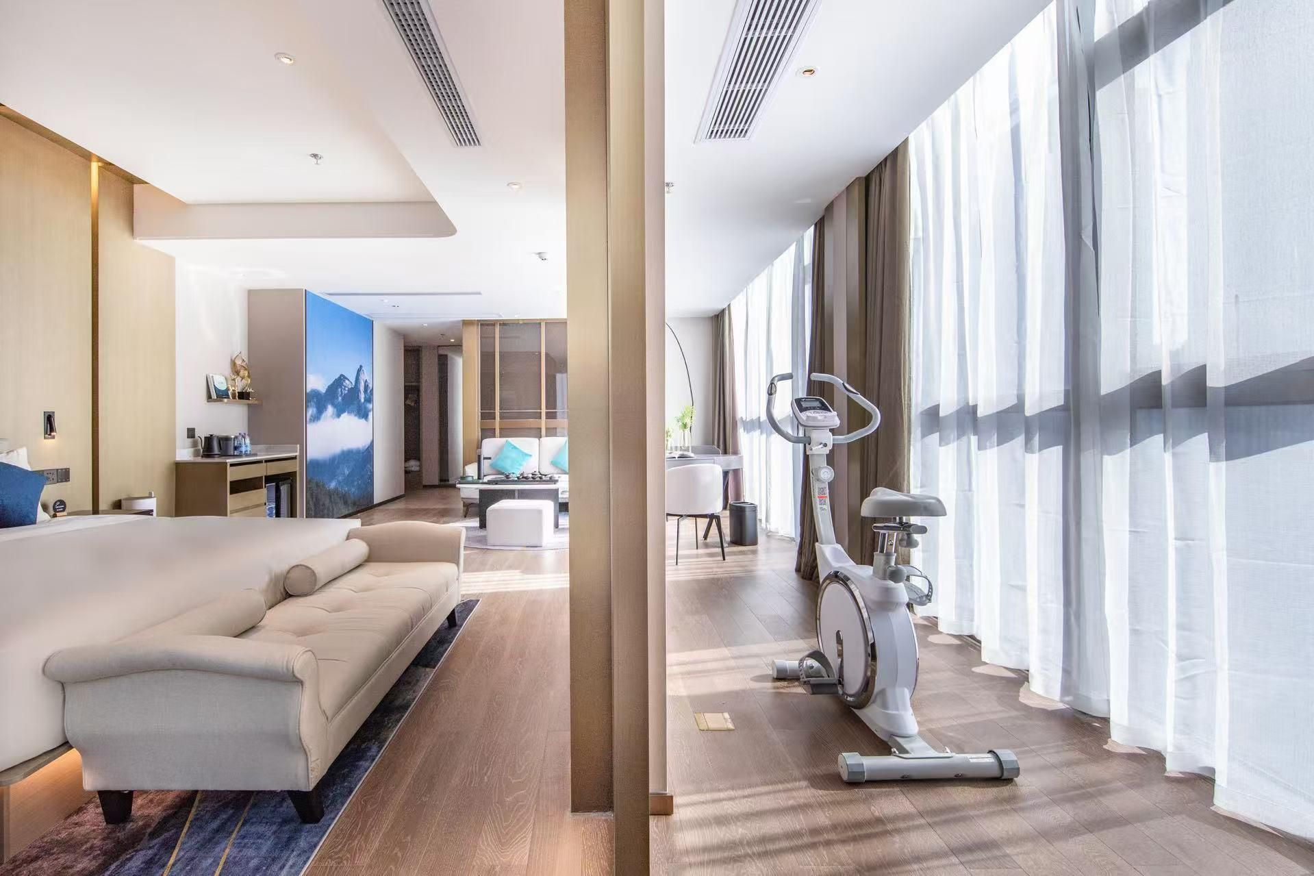 Atour - Superior Suite with City View
