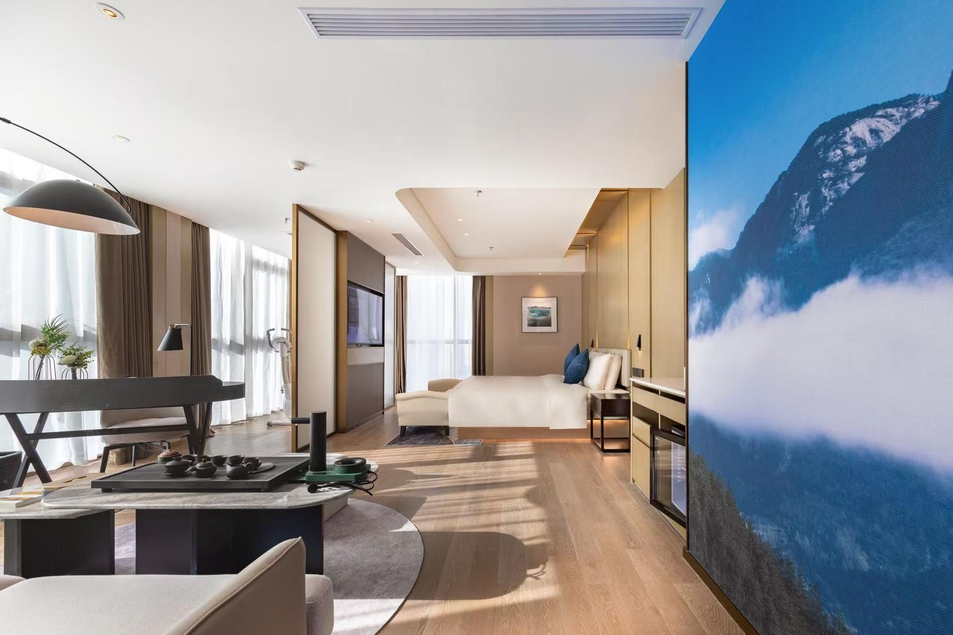 Atour - Superior Suite with City View