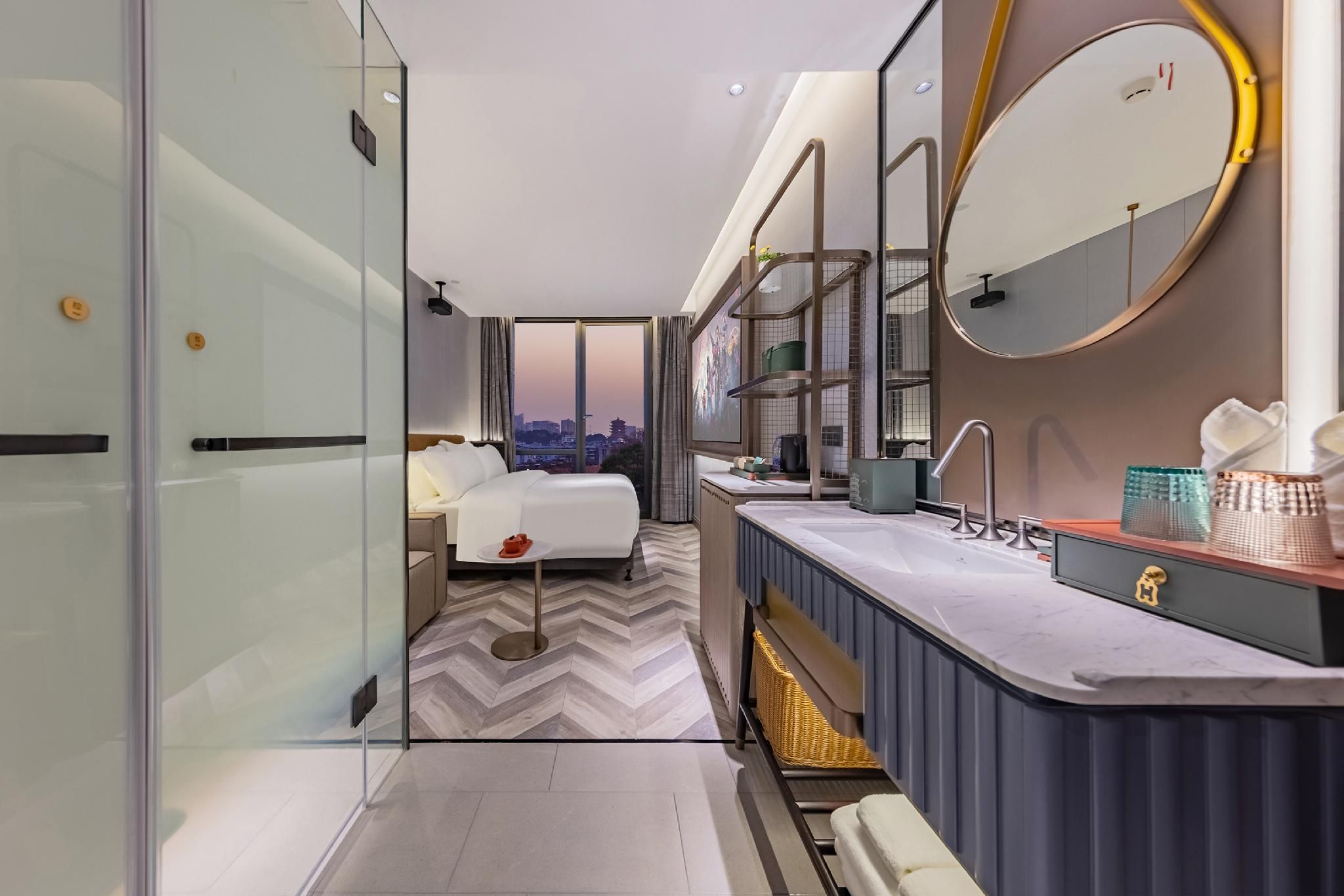 Tanhua Huanzhi Vacation King Room with Balcony