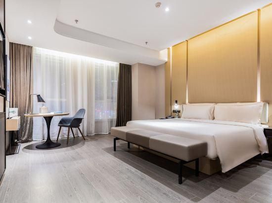 Atour Hotel Wuhan Donghu Yuejiazui Superior Suite