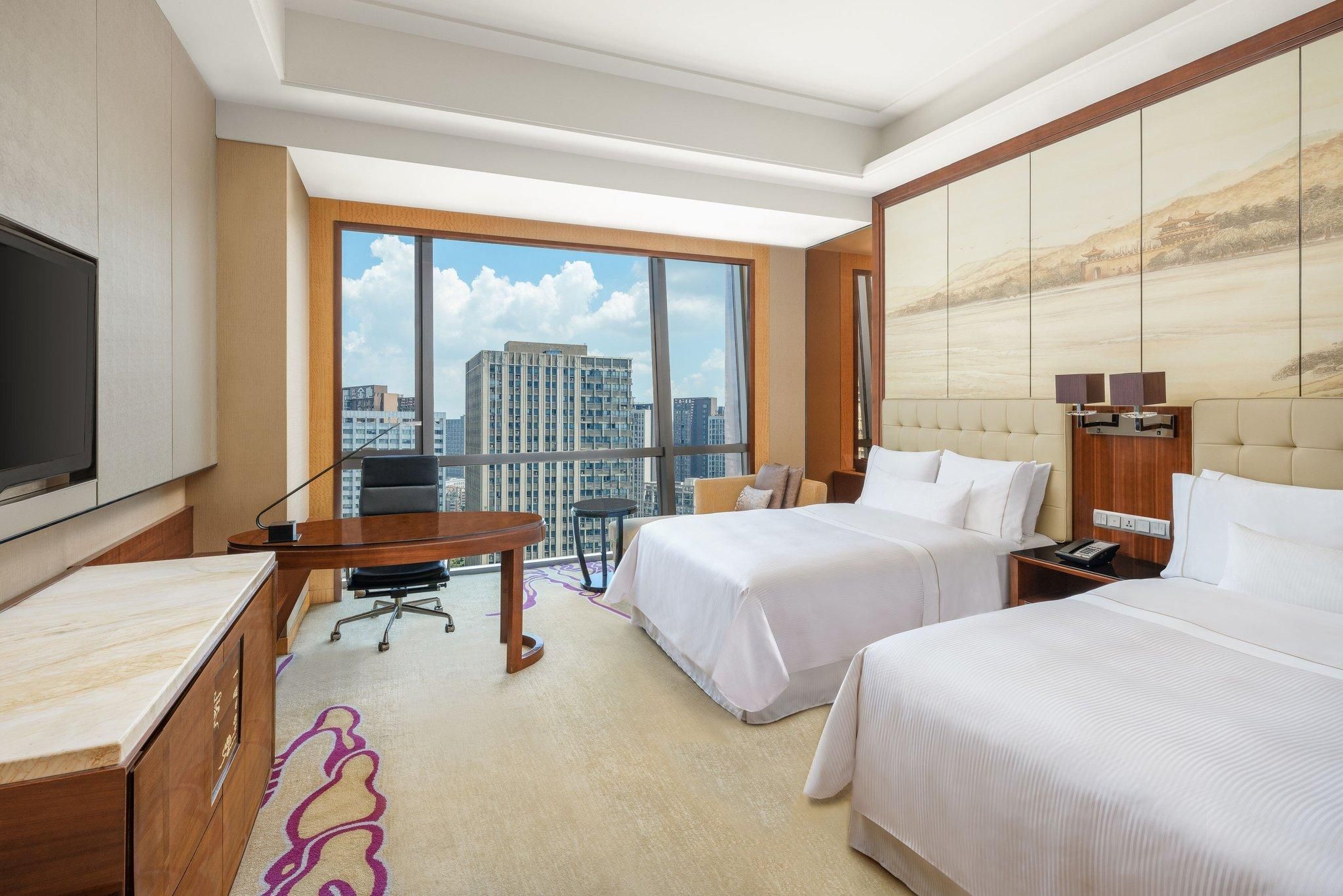 Executive lounge access, Guest room, 2 Twin, City view