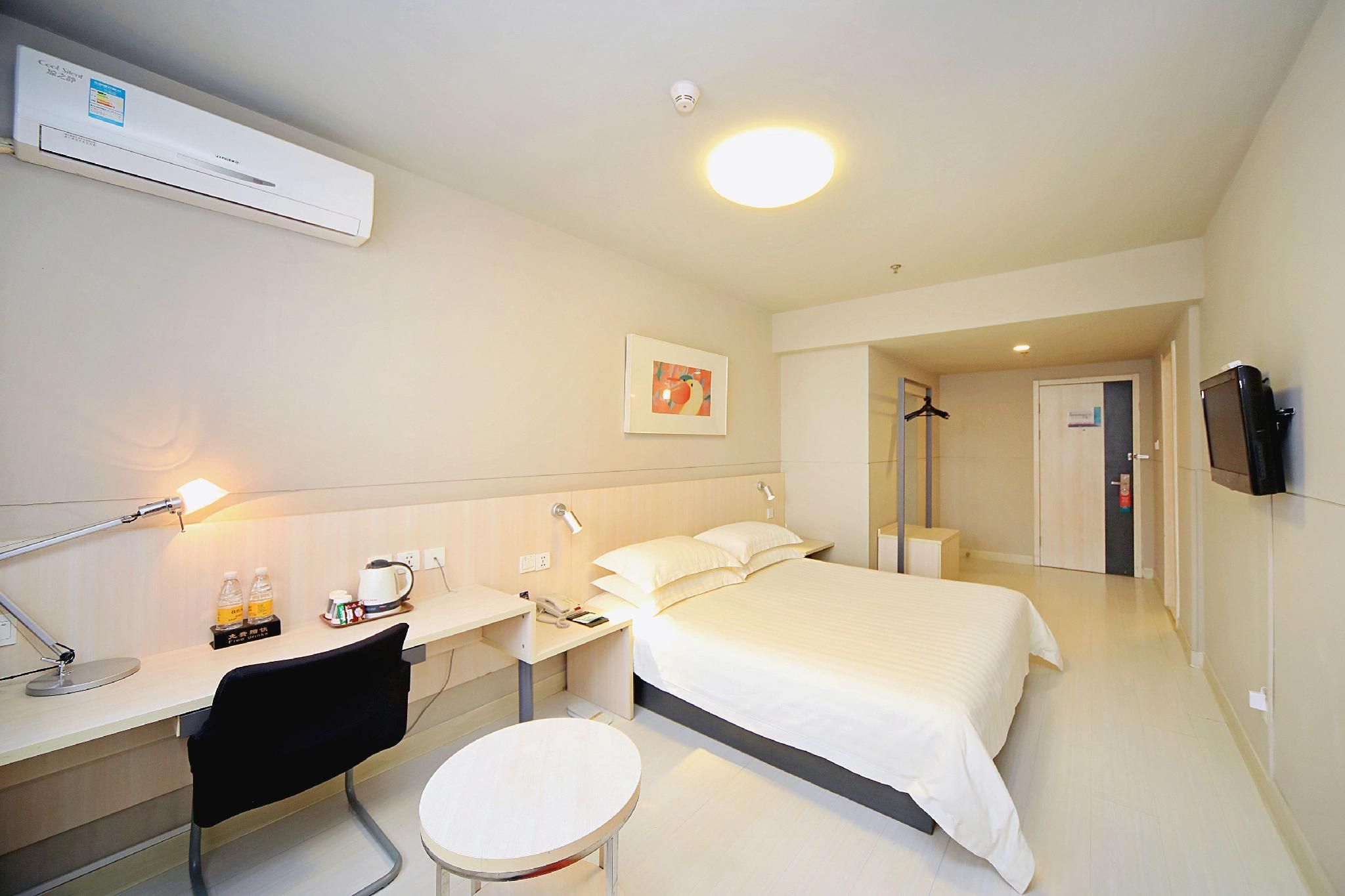 WH - Business Room C