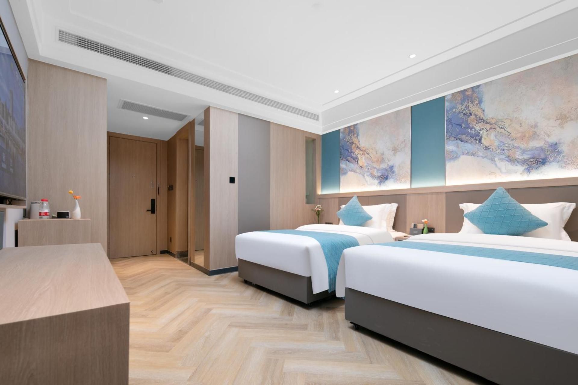 Superior Room with Two Double Beds - Chinese Citizens Only