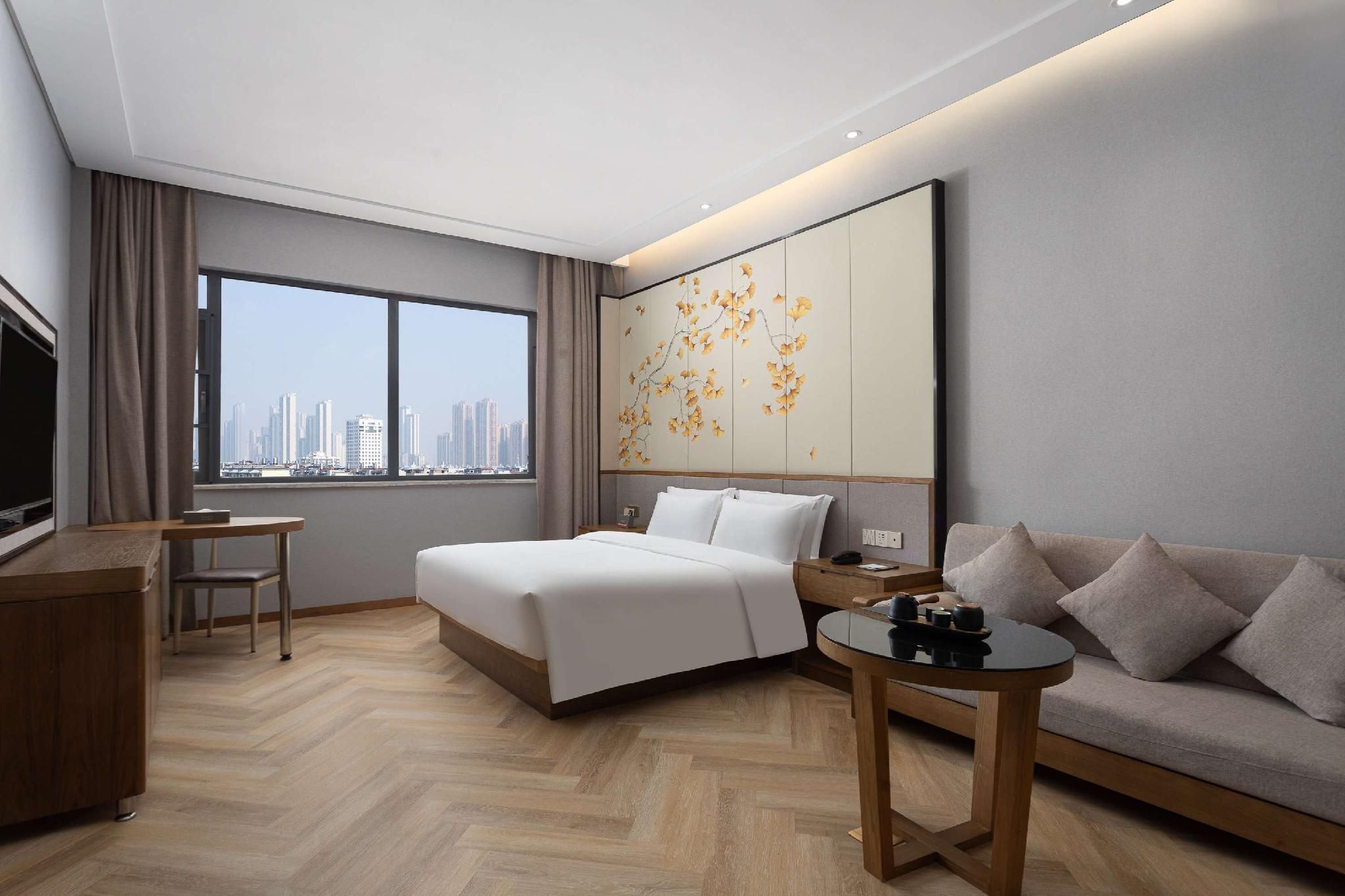 1 King Bed, Executive Room, Non-Smoking