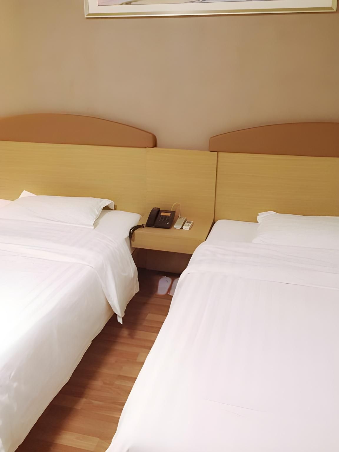 Business Twin Room