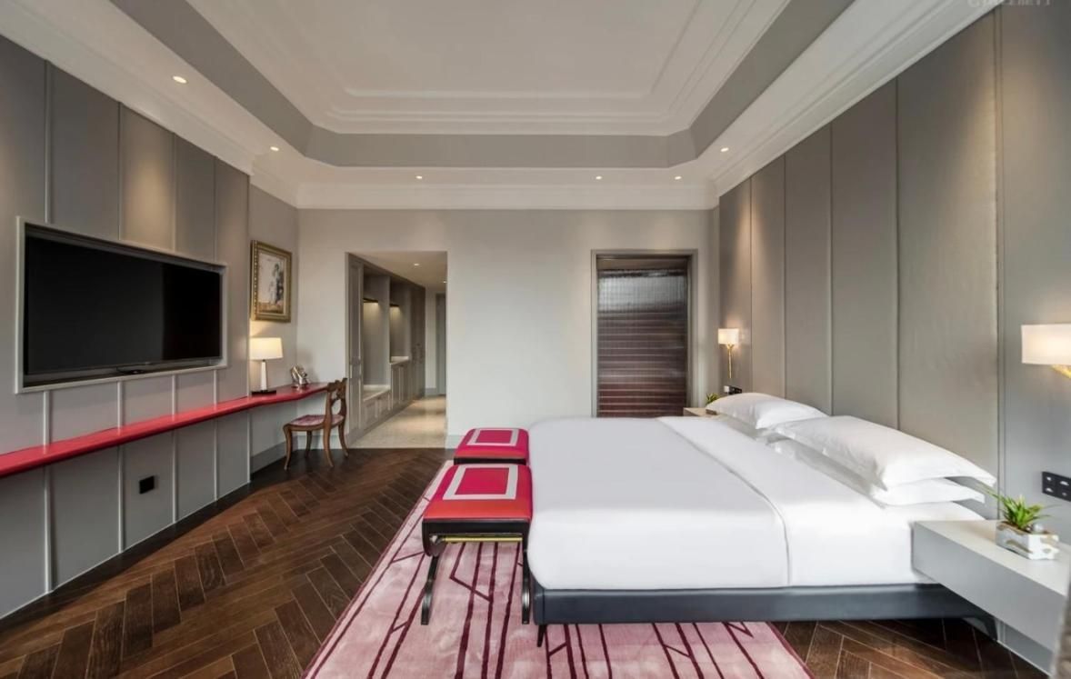 Double or Twin Room with View