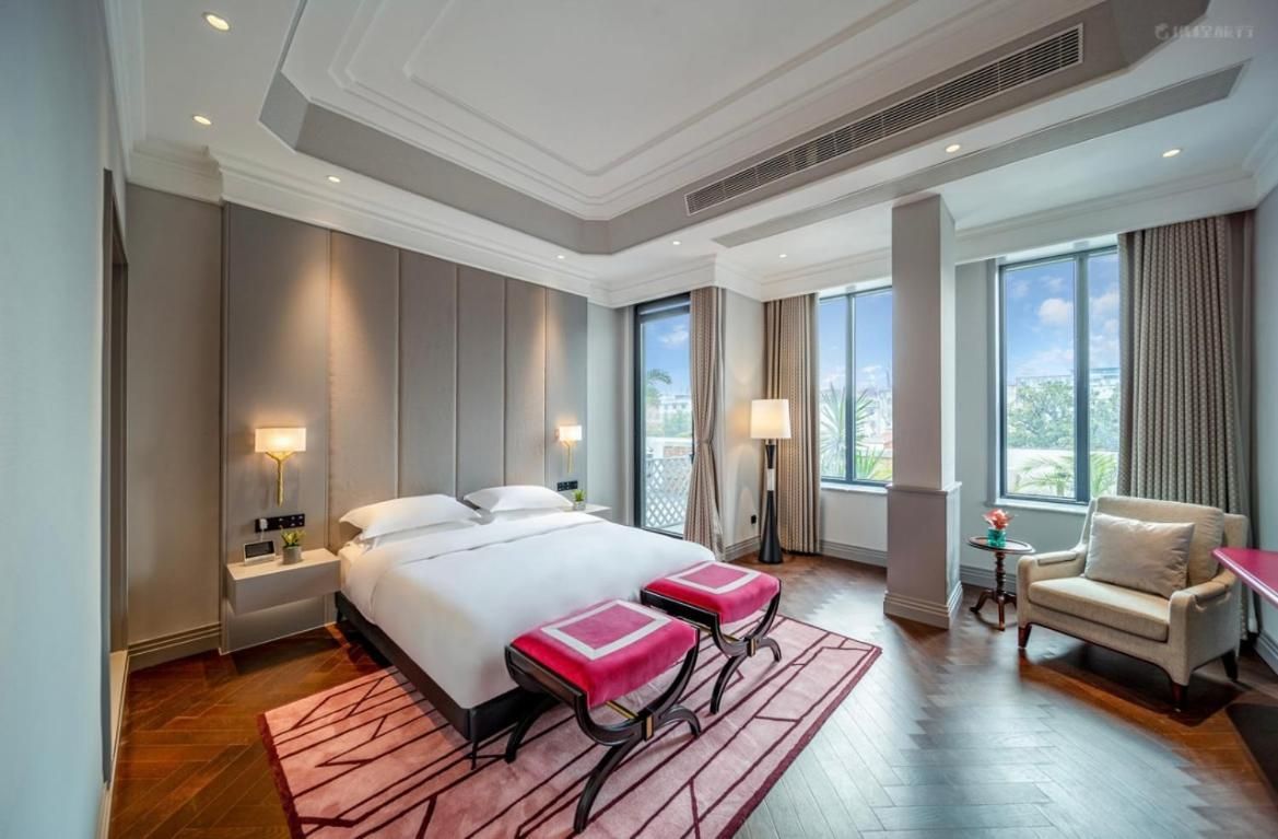 Double or Twin Room with View