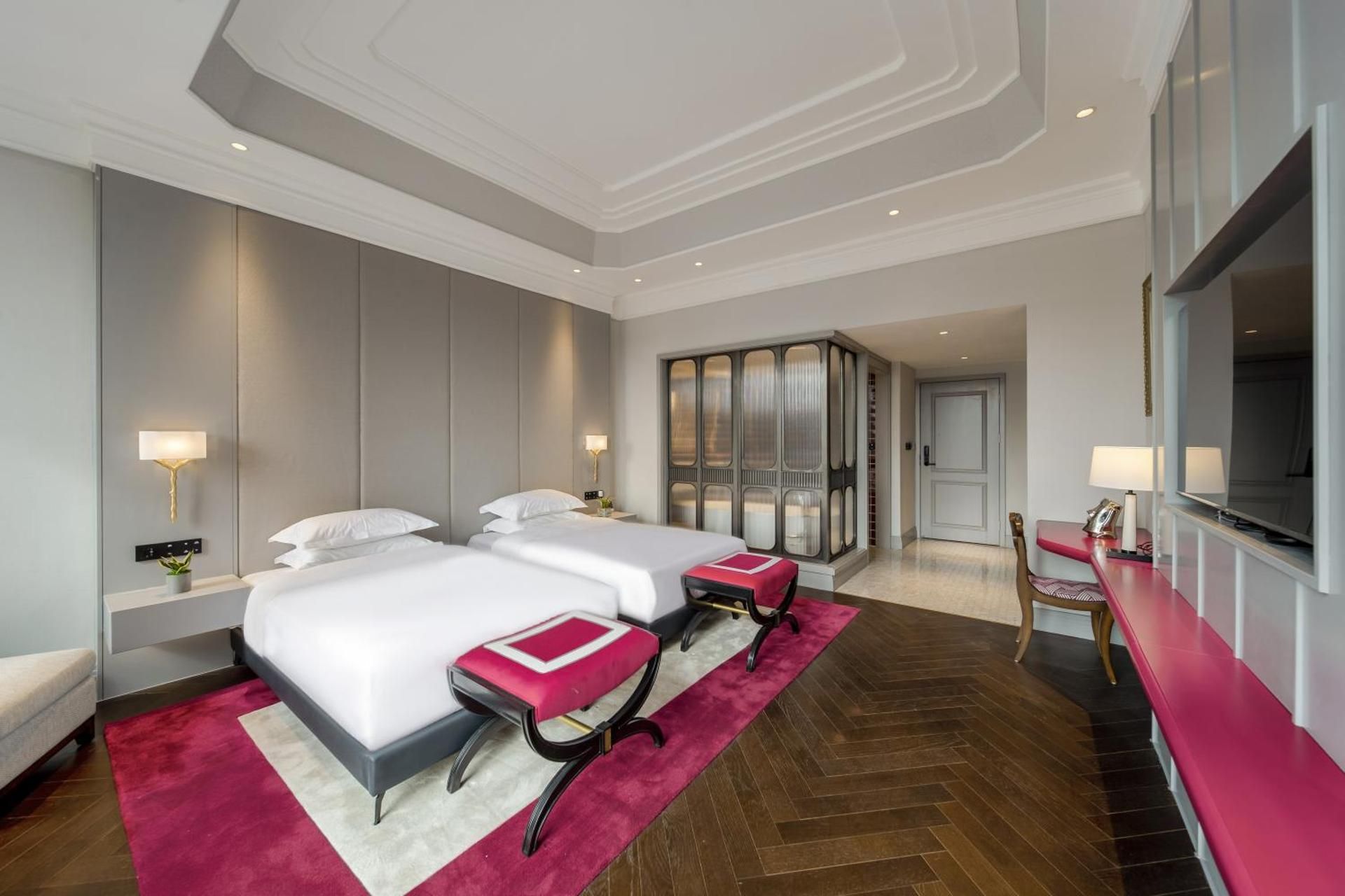 Superior Queen Room