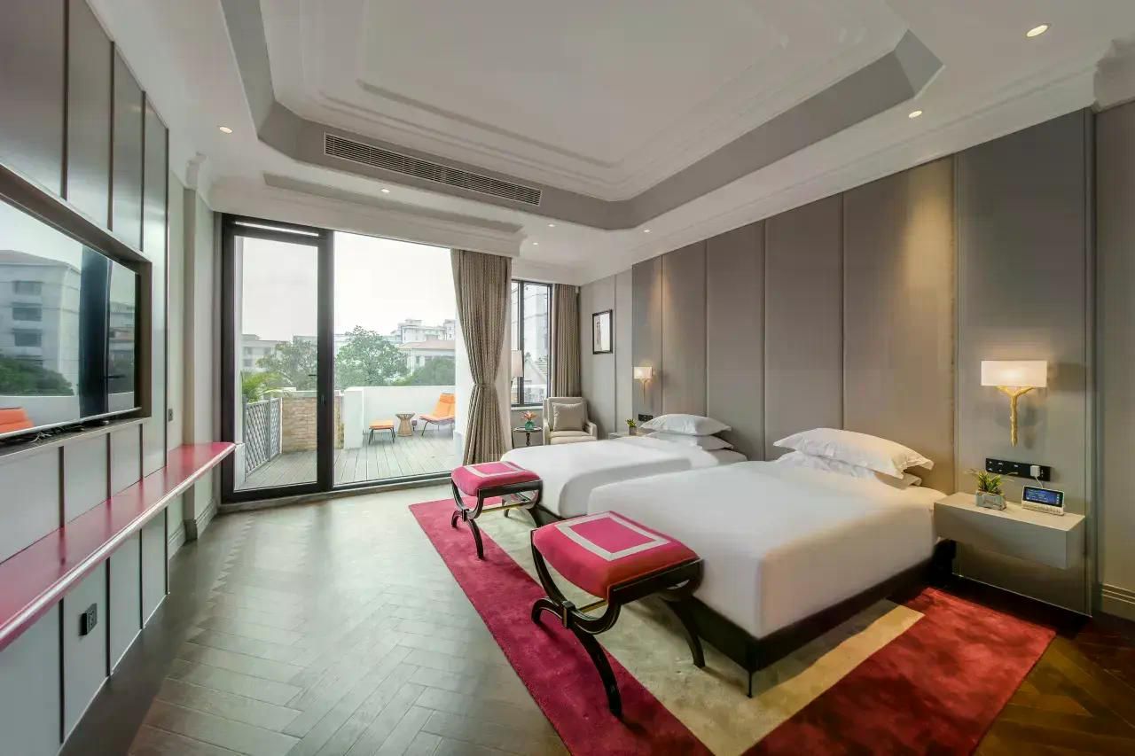 Landscape Twin Room