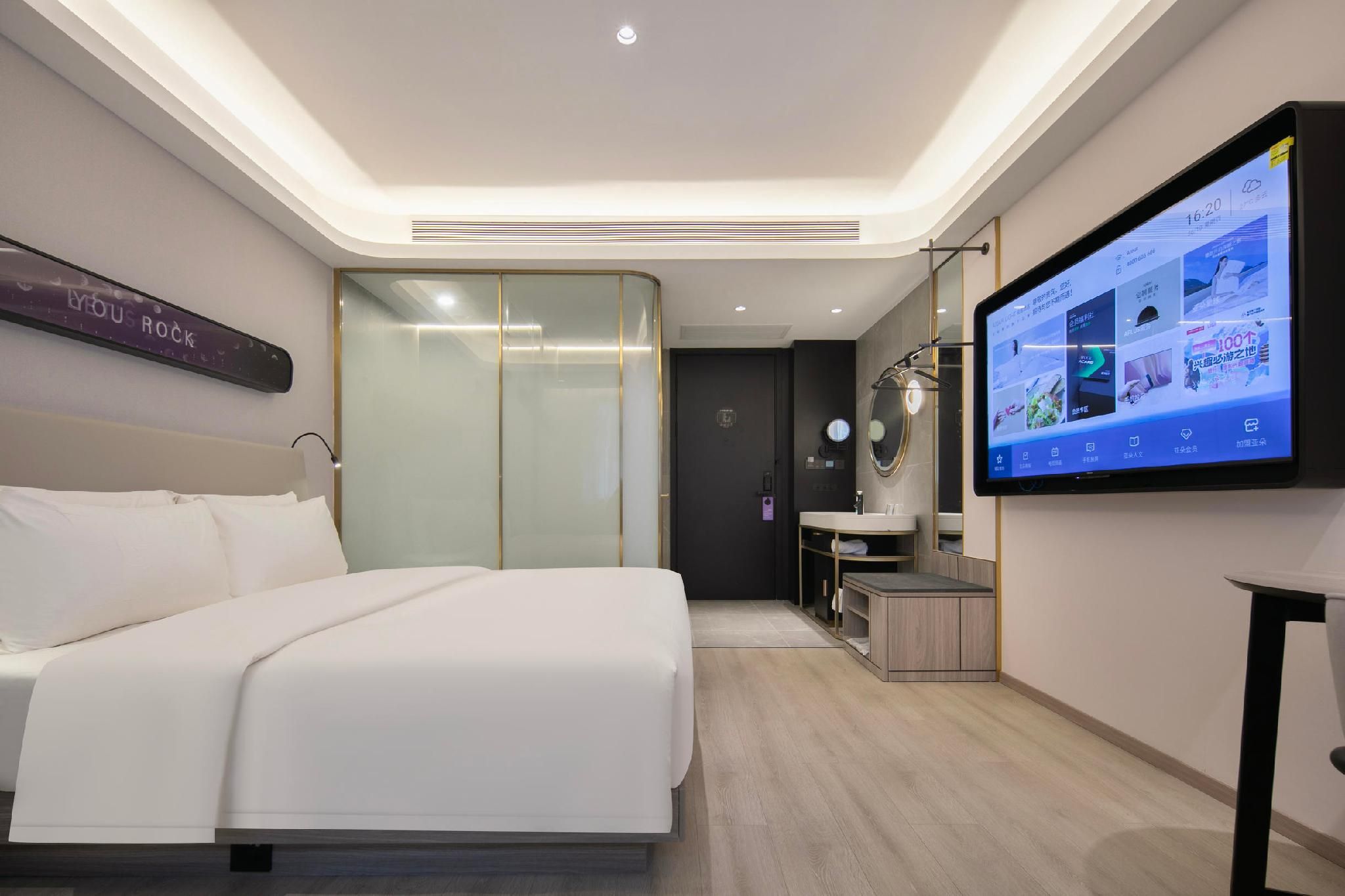 Executive room, Guest room, 1 Queen