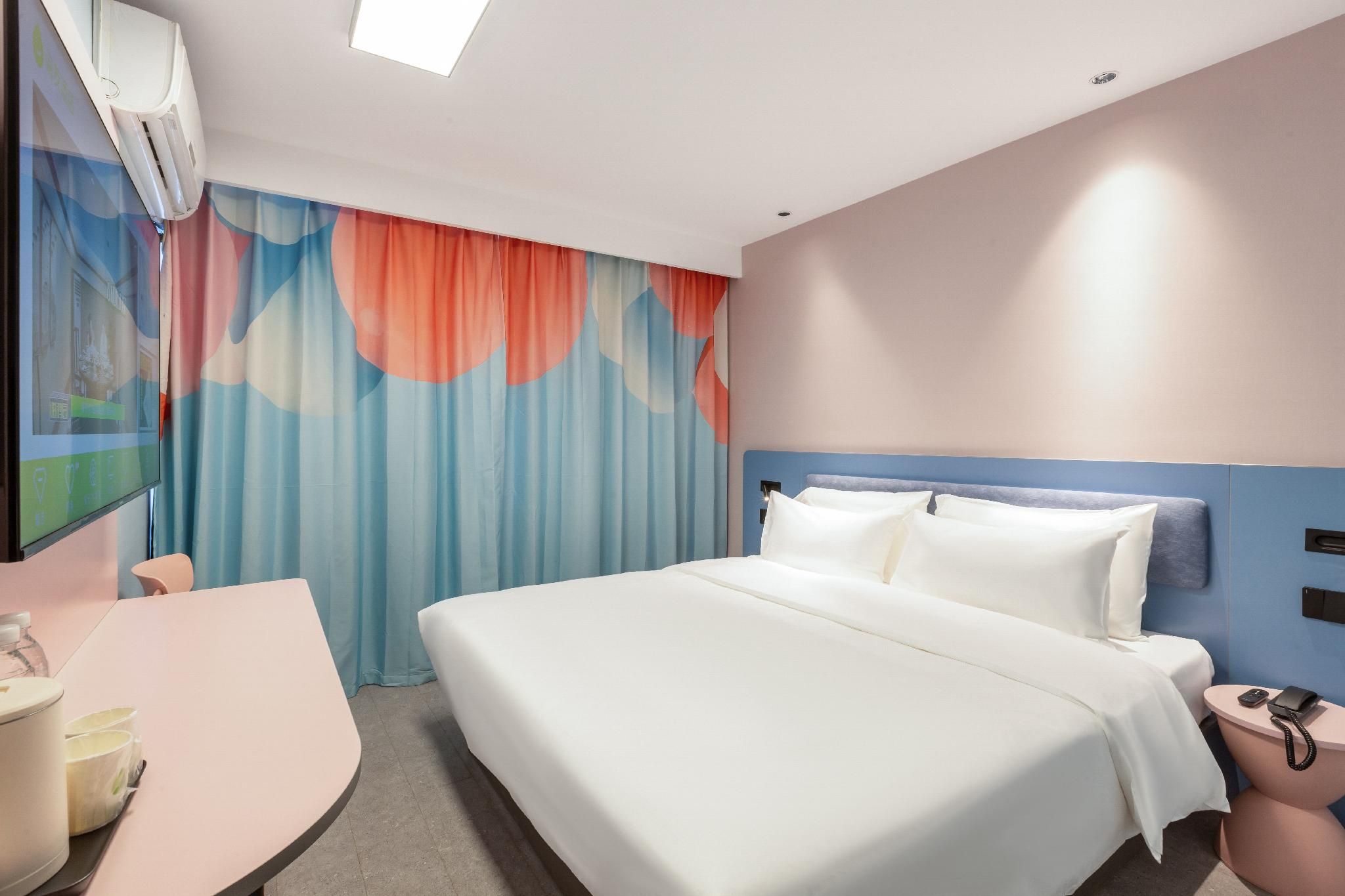 Huazhu - Feature Superior 1 Bed Room